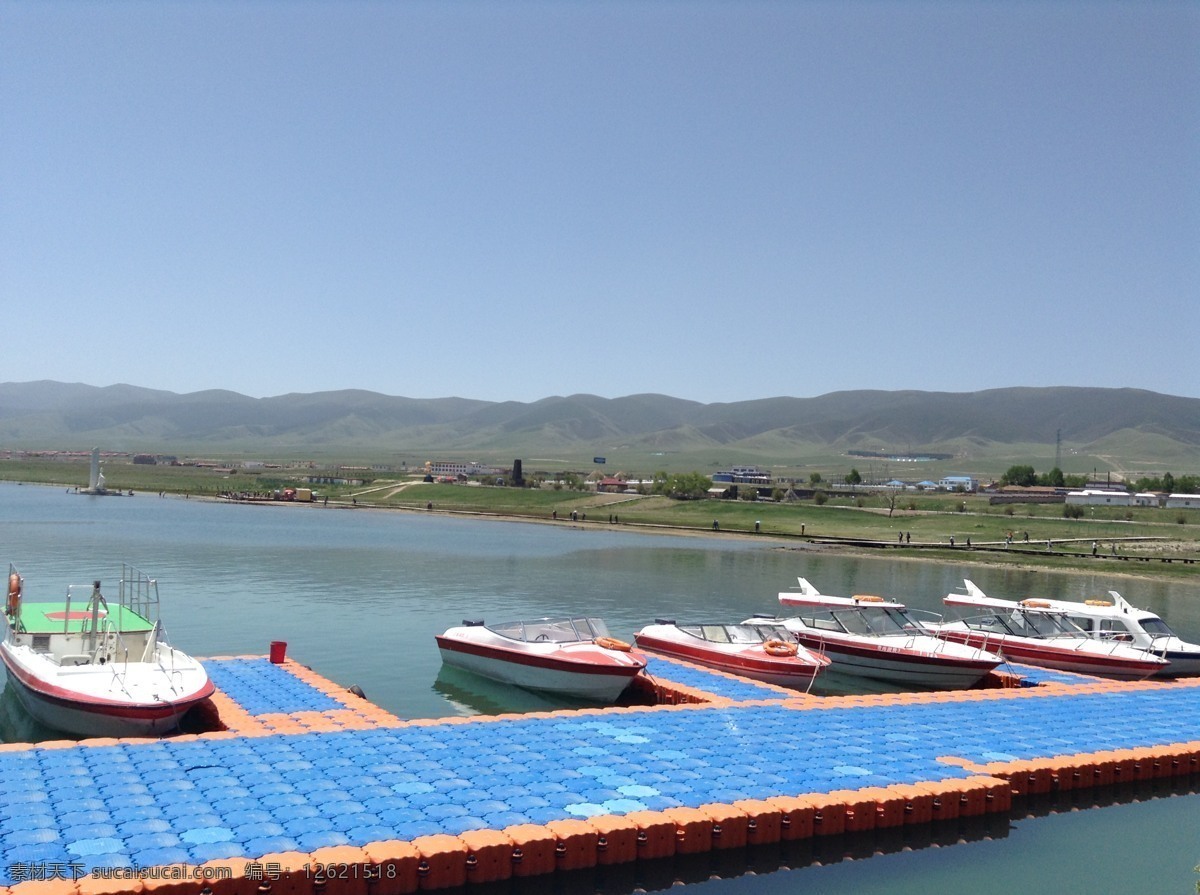 停泊岸 江河 蓝天白云 天空 西藏 平原 船 停泊 自然景观 自然风景