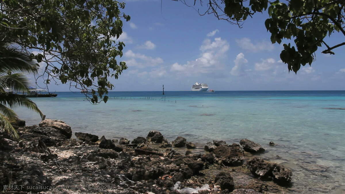 伊罗 遥远 船 泻湖 股票 视频 岛 海 海岸 海湾 海洋 热带 树 岩石 游船 伊罗环礁 法属波利尼西亚 土阿莫土 水 cruiseliner 其他视频