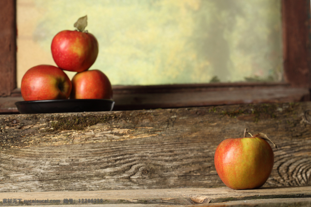 红苹果 苹果 生物世界 蔬菜 蔬菜水果 水果 新鲜苹果 诱人苹果 新鲜水果 苹果特写 水果高清图片 风景 生活 旅游餐饮