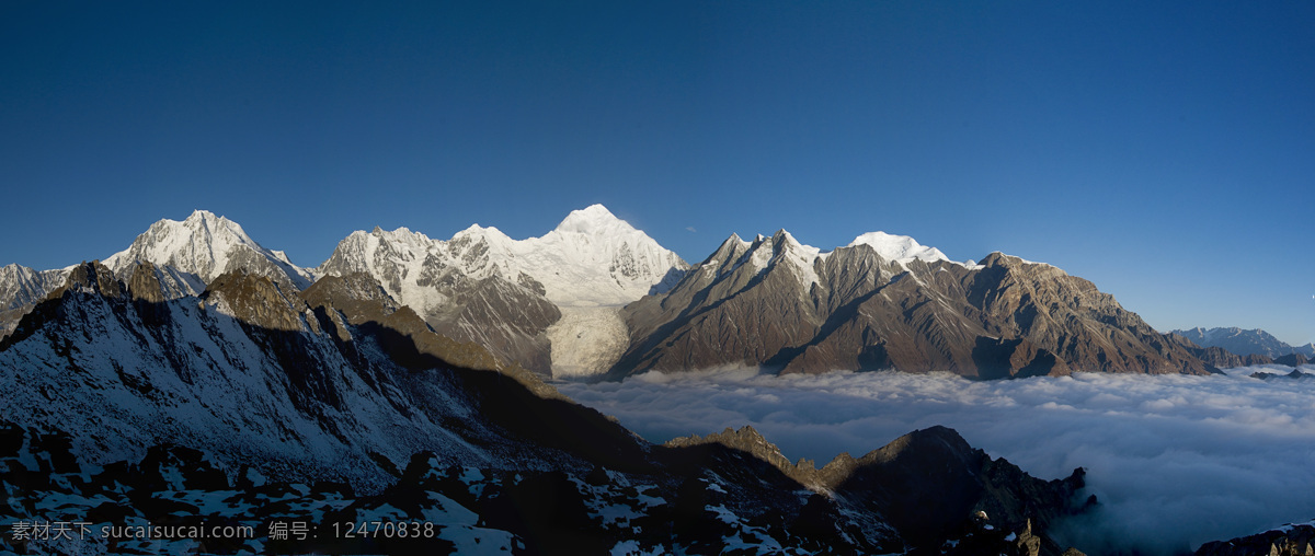 贡嘎 主峰 全景 图 藏 西藏 川藏 山峰 高峰 雪山 山顶 蓝天 自然景观 风景名胜