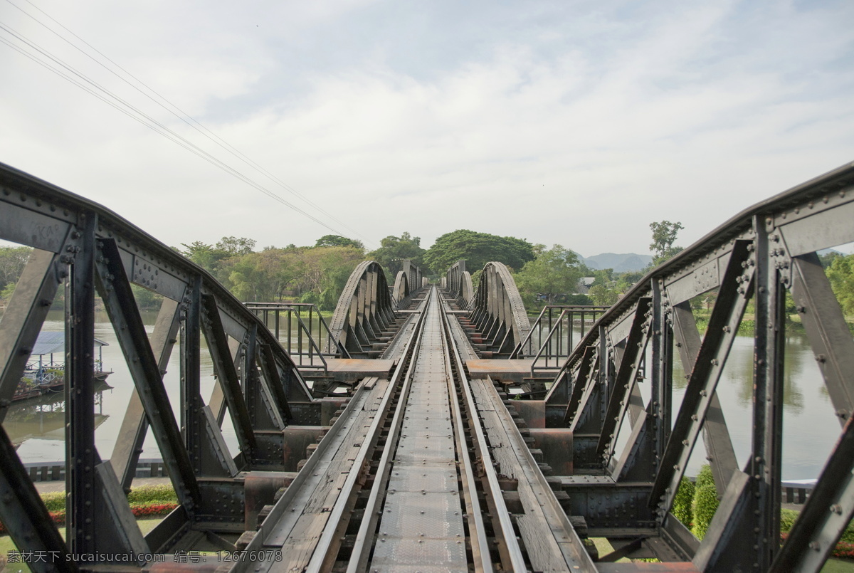 桥梁铁路背景 模板下载 桥梁 建筑 铁路 道路 铁轨 建筑摄影 道路摄影 环境家居 建筑园林