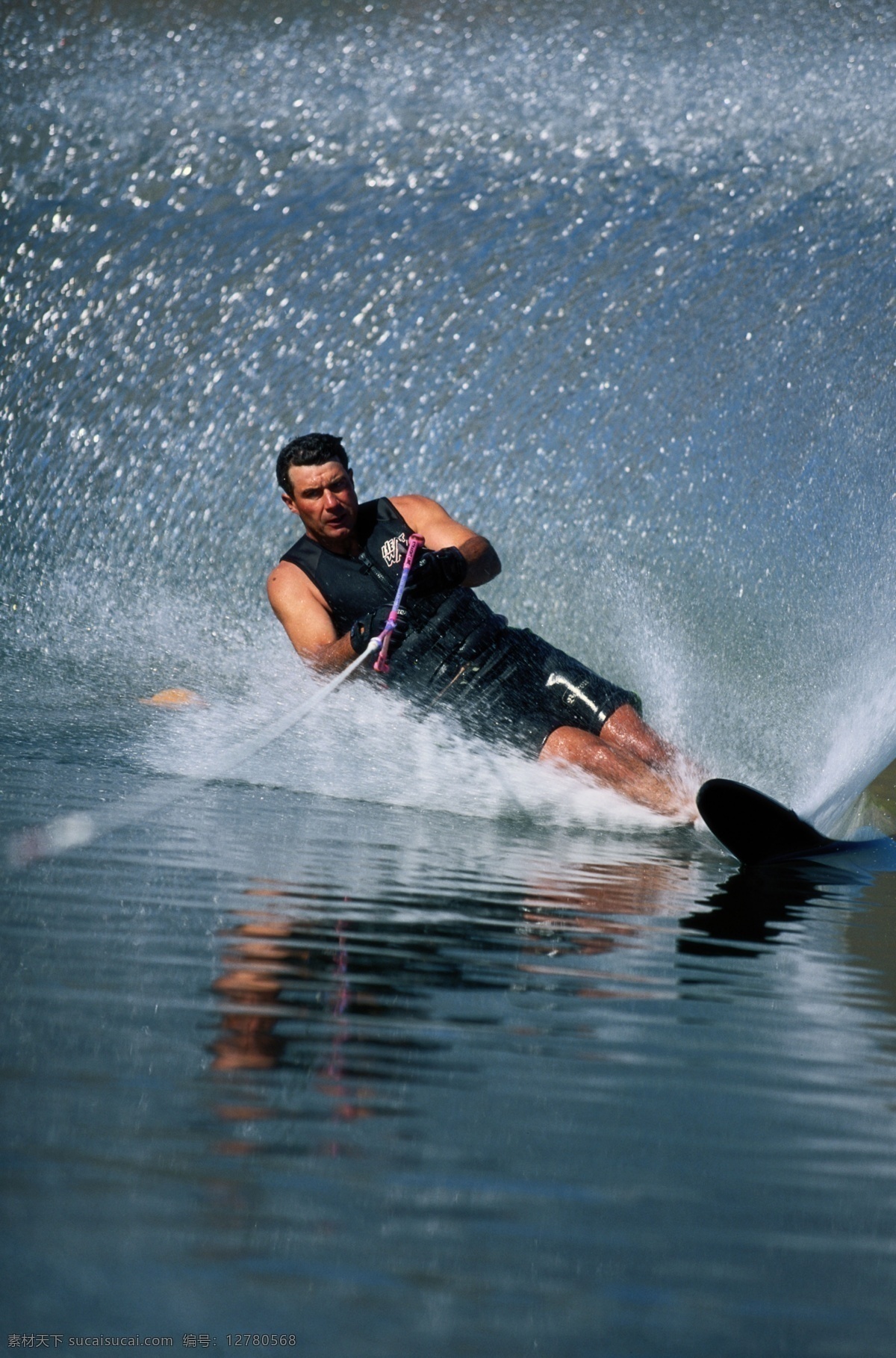 水上运动 滑水 浪花 大海 帆板 文化艺术 体育运动 摄影图库 300