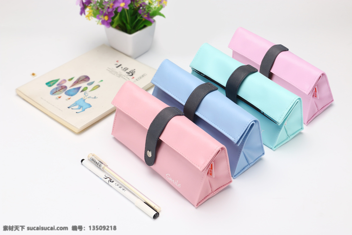 包包场景图 场景图 包包 场景拍摄 笔袋场景 淘宝界面设计 淘宝装修模板