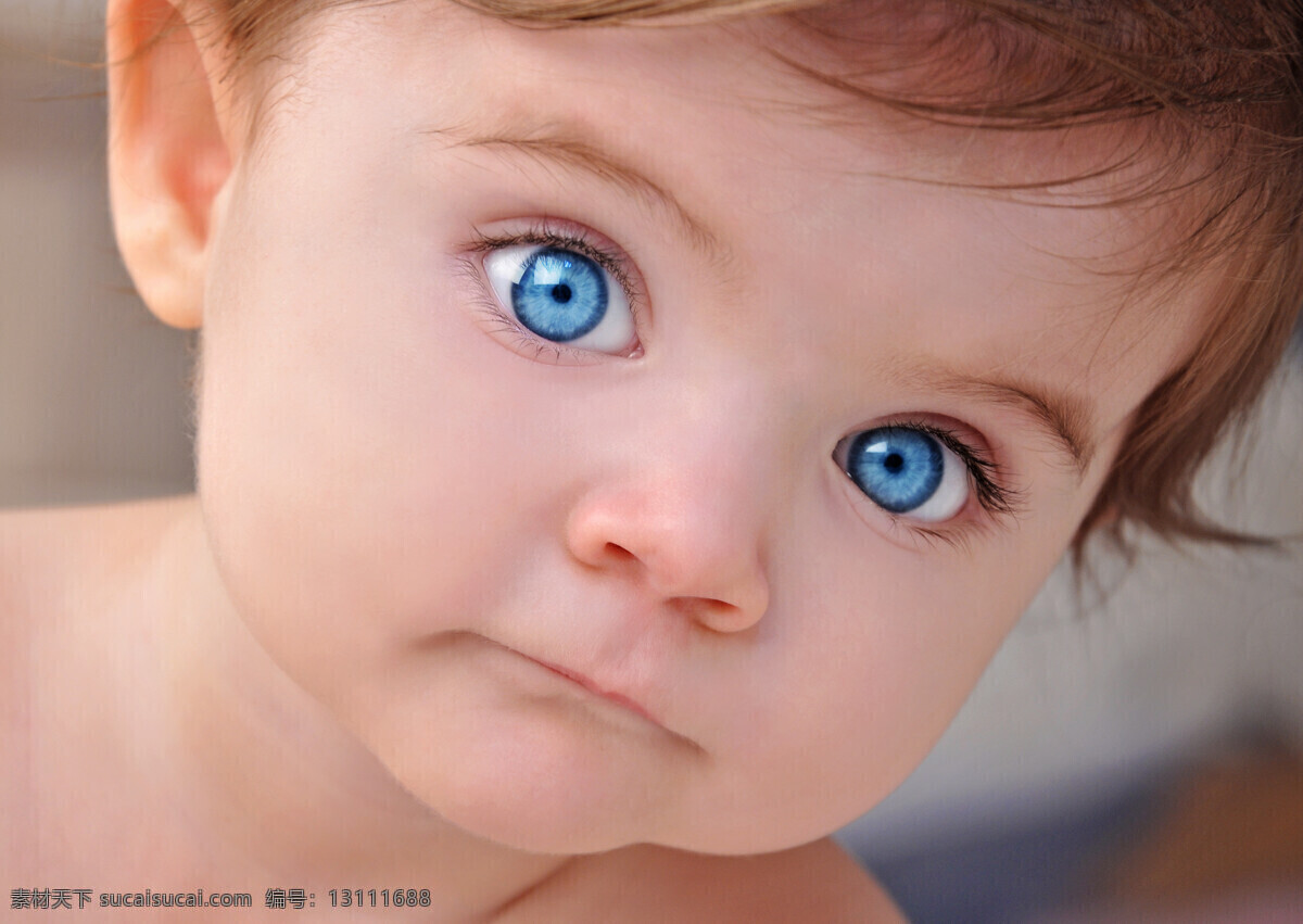 蓝 眼睛 宝宝 看前方 新生婴儿 宝贝 baby 宝宝图片 人物图片