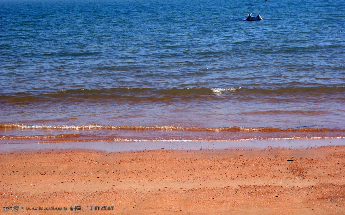 蓝 海水 金沙 滩 大海 海滩 自然风景 自然景观 蓝海水金沙滩 金色的沙滩 蓝色的海水