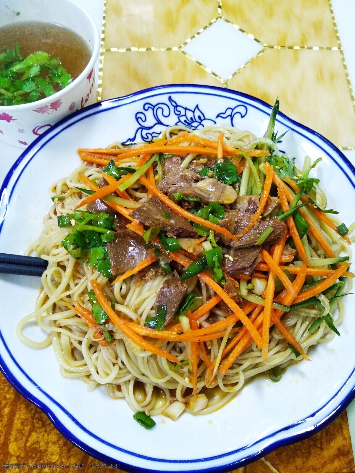 牛肉拌面 兰州拉面 传统美食 中餐 早餐 餐饮美食