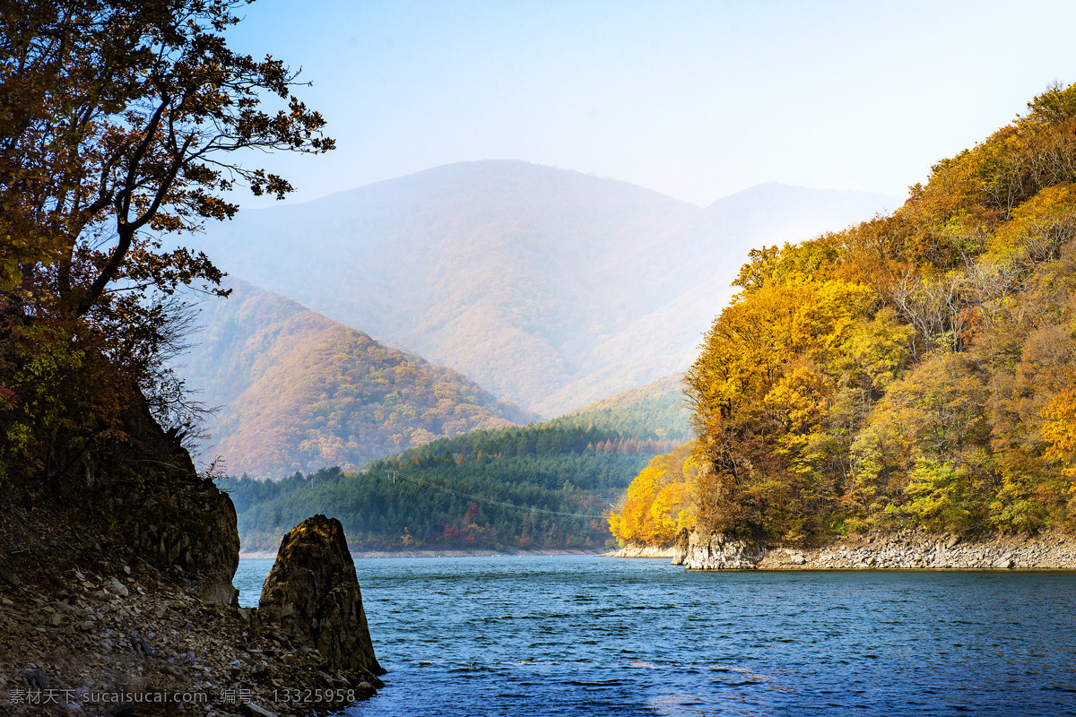 大山里的湖泊 湖泊 水库 美景 秋景 秋意 山林 层林尽染 自然风景 山水 田园 自然景观