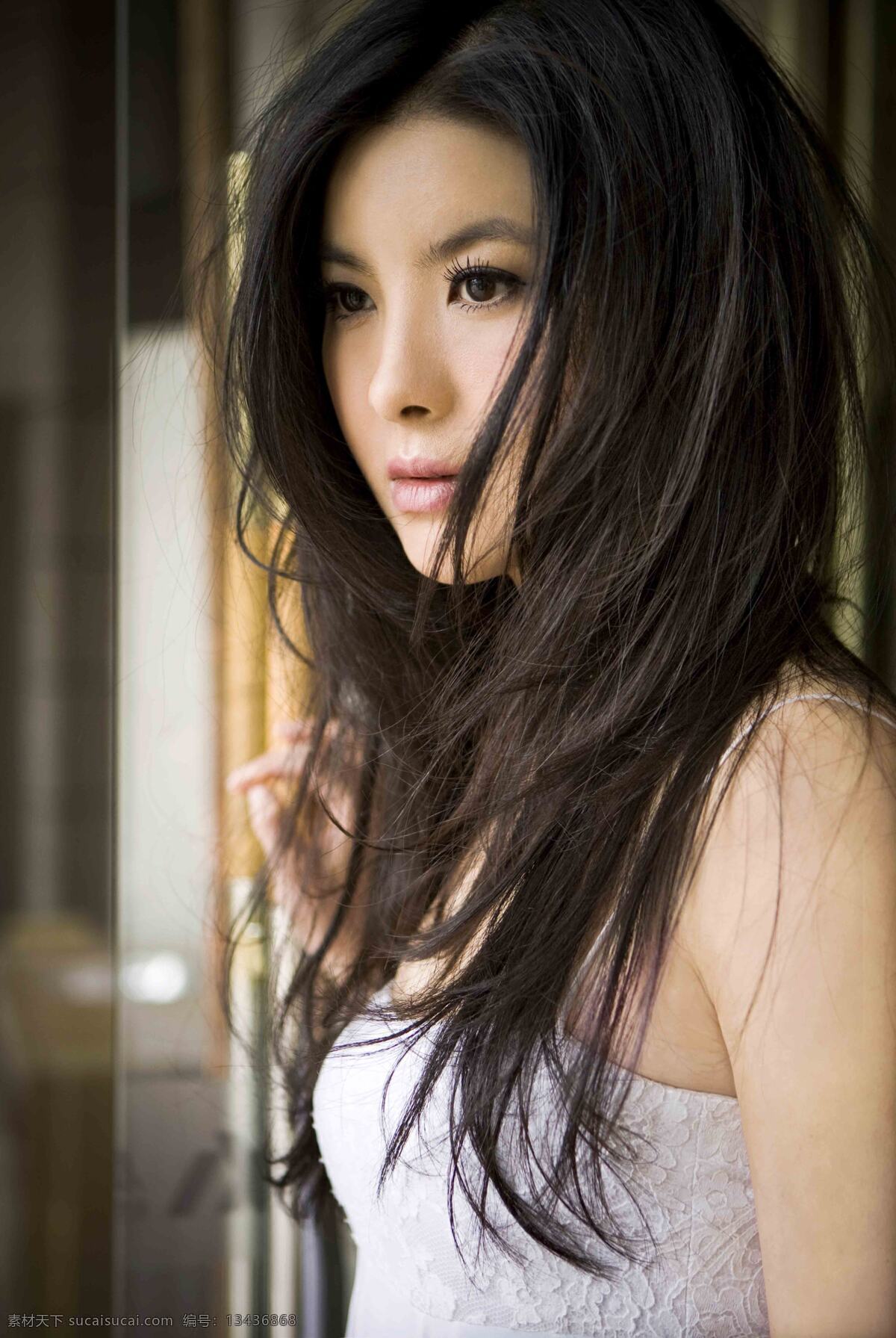 郑萍 写真 上海戏剧学院表演系 美女 明星偶像 人物图库
