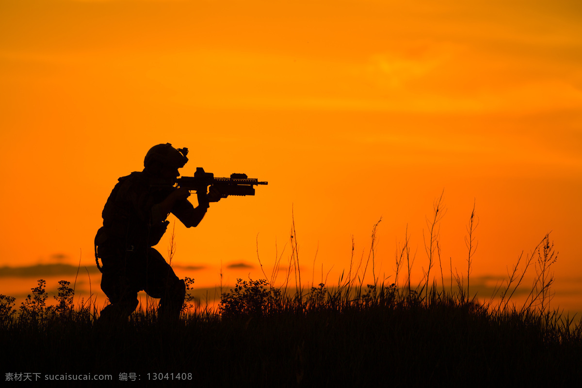 瞄准 射击 大兵 人物剪影 锋枪 军事 瞄准射击 军事武器 士兵 战士 外国军人 美国大兵 生活人物 人物图片