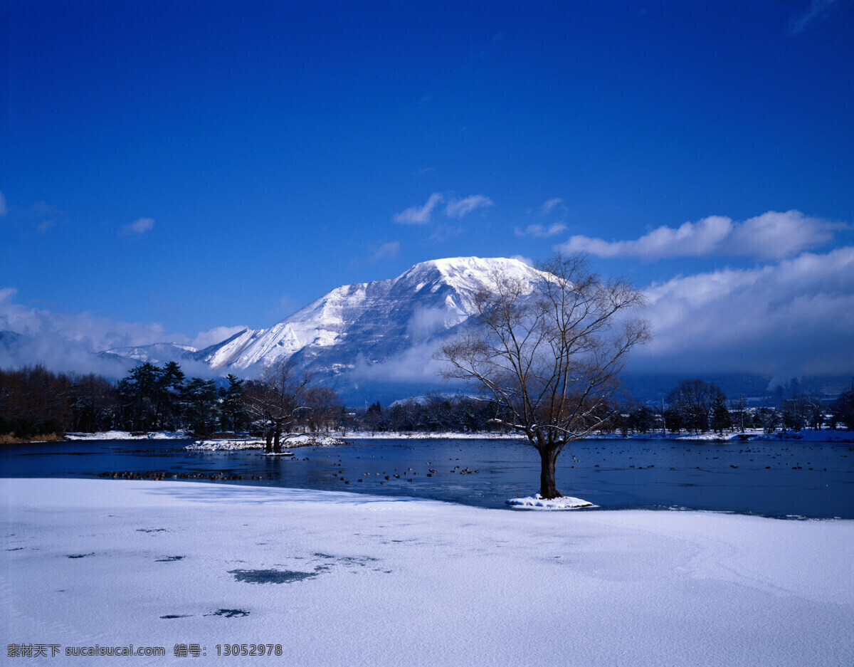美丽 冬天 雪景 美丽风景 风景摄影 美景 景色 冬天雪景 雪地 雪山 湖泊 湖面 湖水 雪景图片 风景图片