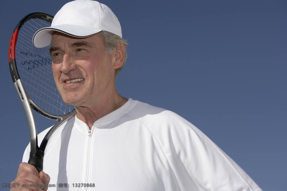 网球 老人 计素材 高清jpg 意气风发 打网球 网球拍 运动的老人 健康 硬朗的老人 老人图片 人物图片