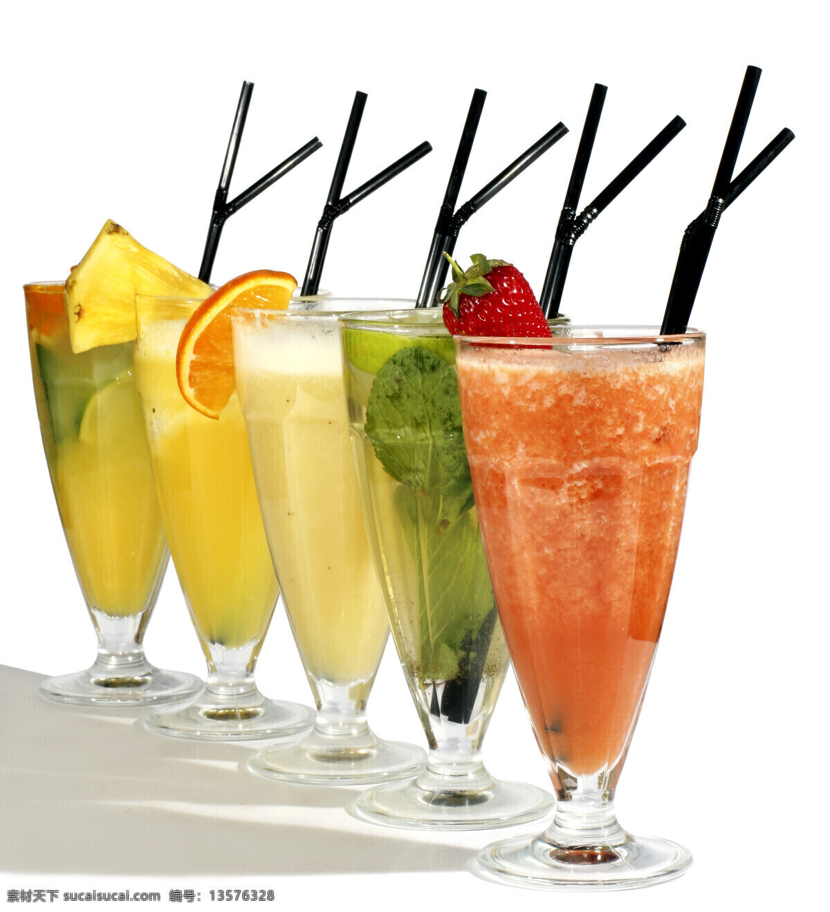 鲜 果汁 吸管 玻璃杯 酒杯 水果 草莓 柠檬 波罗 酒水饮料 酒类图片 餐饮美食