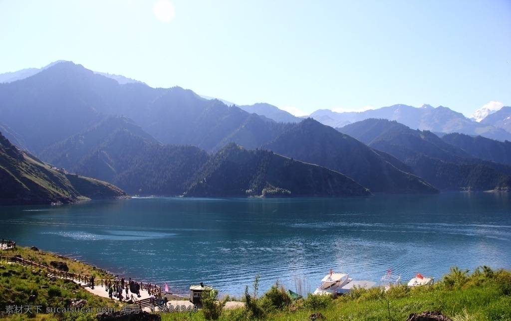 天山 蓝天白云 旅游 天山天池 天池 新疆天池 自然景观 山水风景