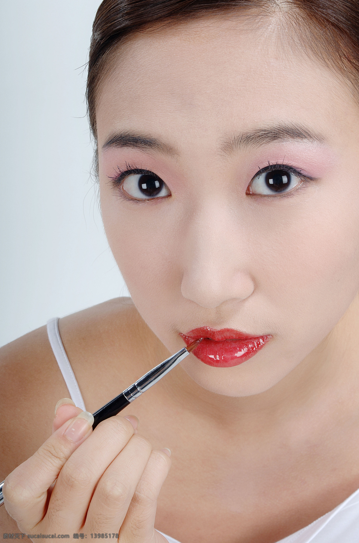 美容 美容人物 美女写真 女性女人 女孩 漂亮 美丽 清纯 青春 人物 化妆 涂口红 女性 美女 spa spa人物 化妆品人物 靓女日常生活 人物摄影 人物图库