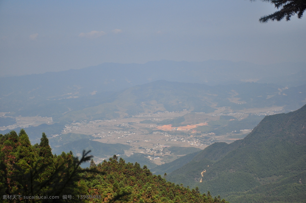 萍乡 武功山 武功 山 风光 山顶 晴空 烟雨武功山 魅力武功山 唯美 风景 高山草原 草原 绿地 草甸 蓝天 白云 江西武功山 旅游摄影 国内旅游 灰色