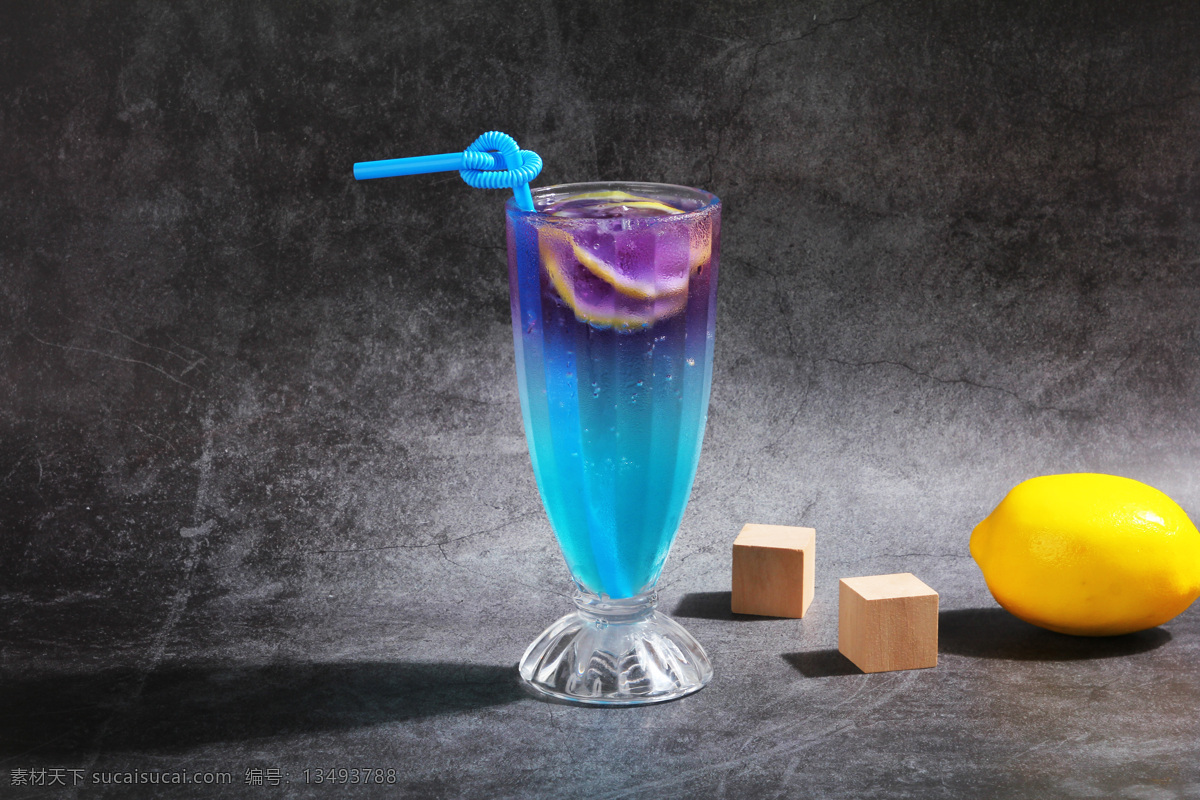 蓝色星空 蓝色饮品 紫色饮品 饮品 气泡水 泡泡水 餐饮美食 饮料酒水