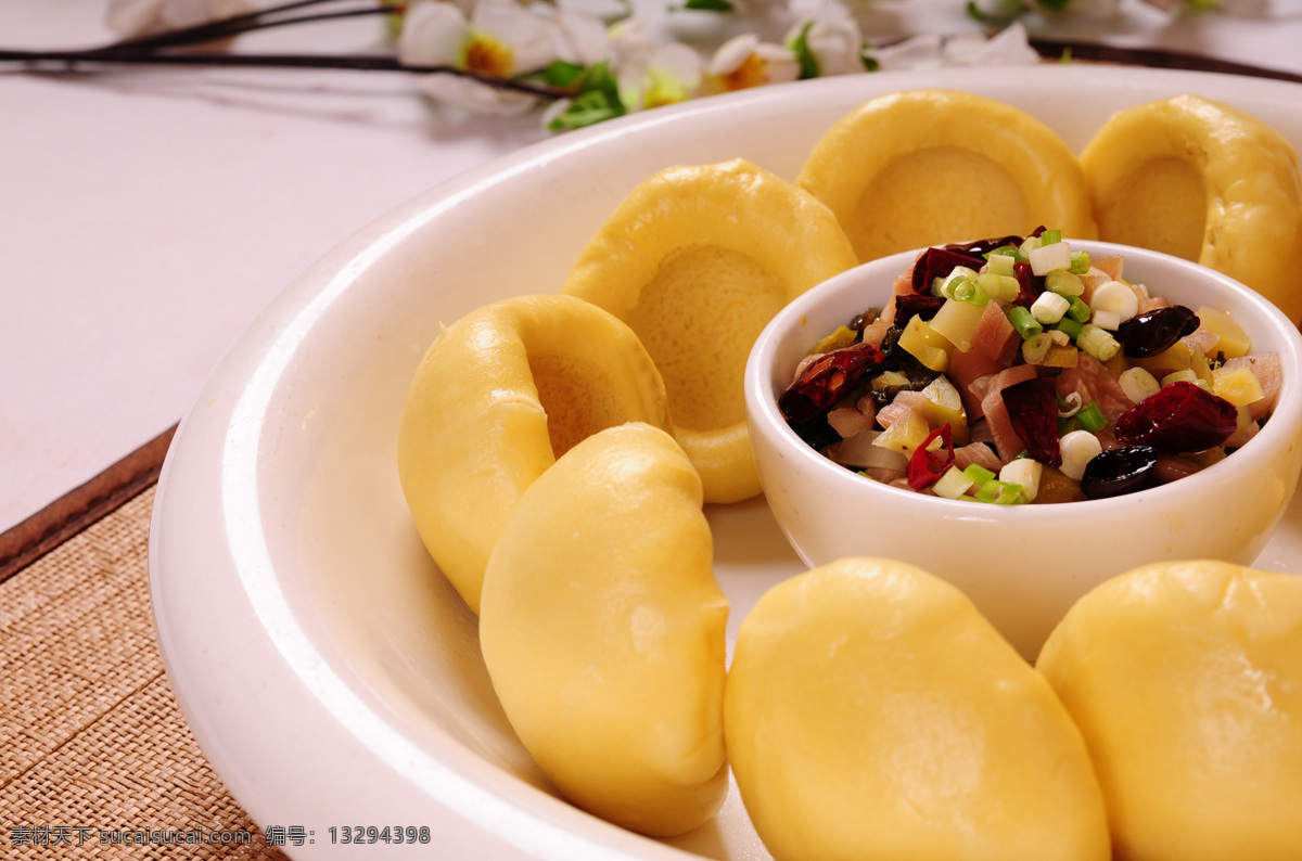 咸菜窝窝头 美食 菜品 菜谱 餐饮 传统 中餐 色香味 绿色食品 高档菜 东北菜 营养餐 保健食品 高清 写真照片 传统美食 餐饮美食
