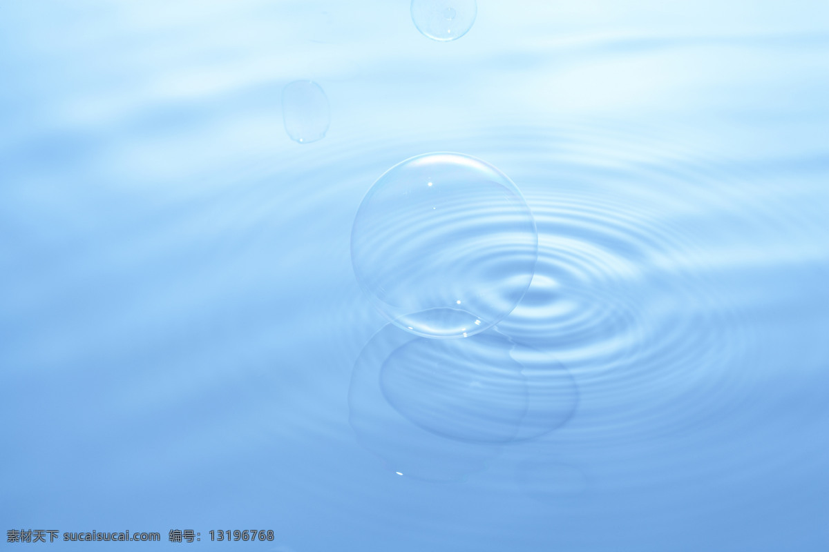 背景底纹 底纹边框 动感水珠 水的灵动 水滴 水纹 水纹设计素材 水纹模板下载 水韵 动感水律 晶莹水珠 水 psd源文件