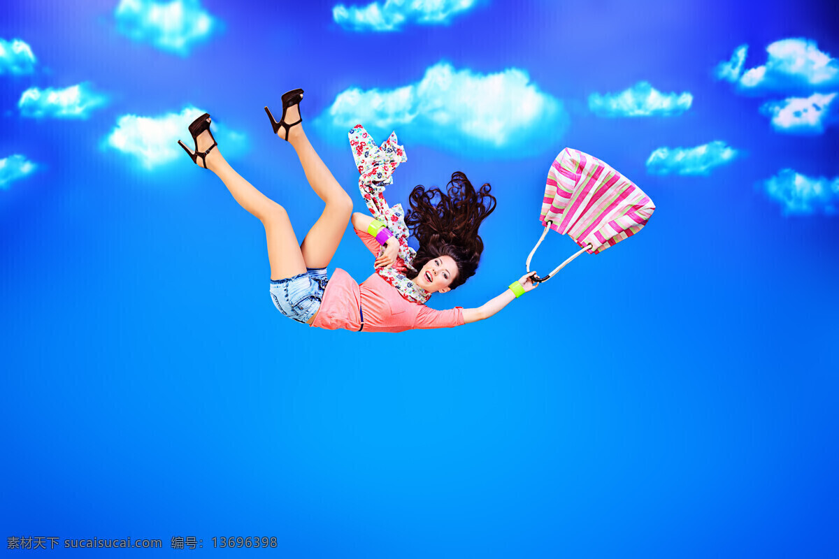 包包 飞 吹 起来 美女图片 蓝天白云 飞跃 跳跃 跨越 动作 姿势 潮流 动感 活力 青春 美女 女人 生活人物 人物图片