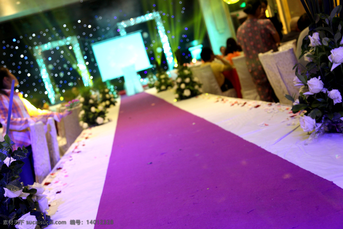 婚礼 现场图片 布置 地毯 婚礼现场 节日庆祝 结婚 文化艺术 现场 紫色 psd源文件 婚纱 儿童 写真 相册 模板