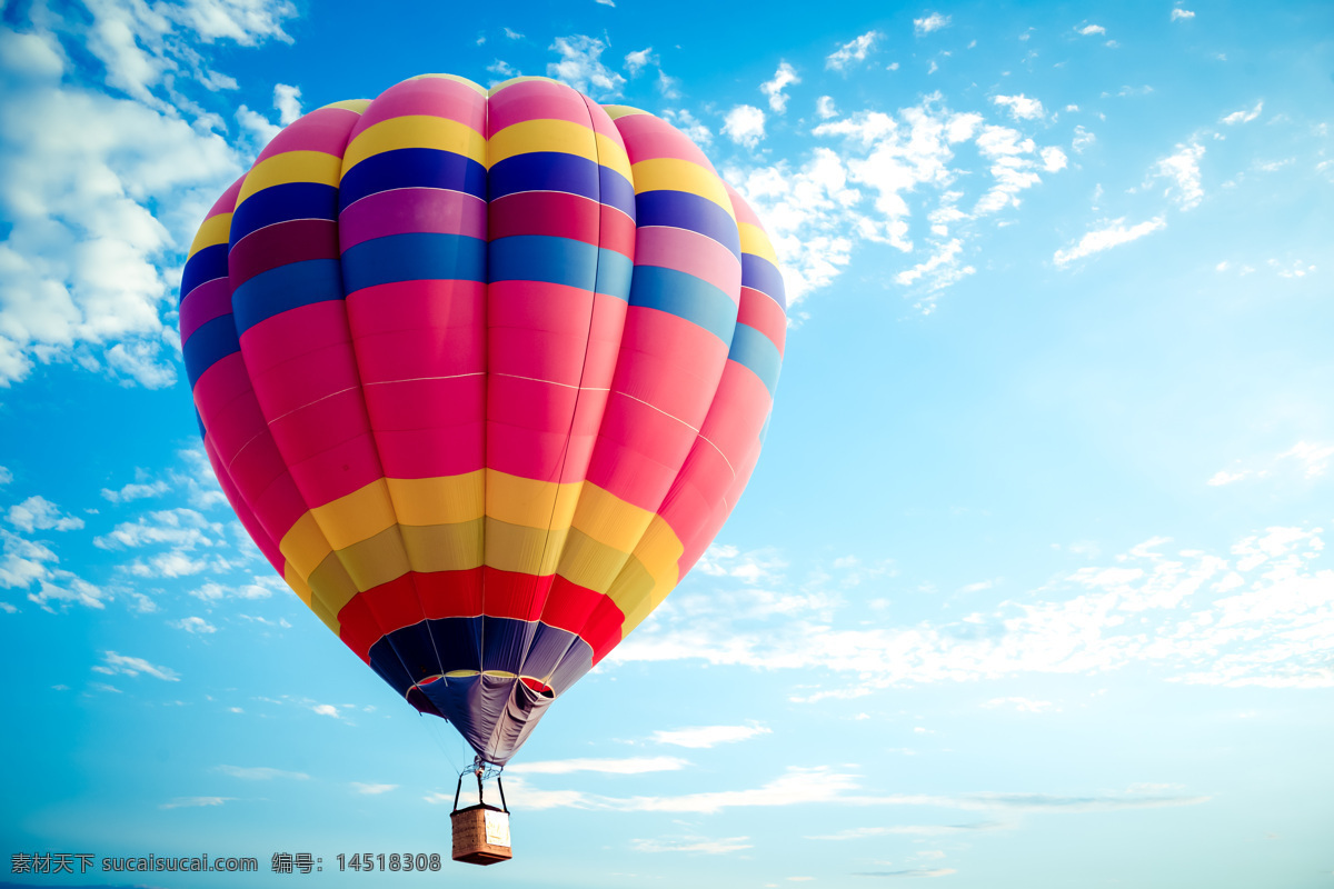 热气球 背景 贺卡 海报 宣传册 壁纸 墙纸 虚拟 抽象 复古 蓝天 白云 旅游 冒险 天空